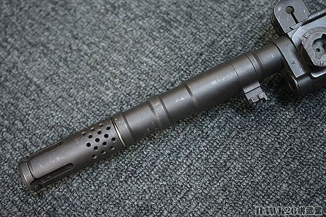 日本古董枪店展示意大利BM59步枪 贝雷塔精工制造 性能超越M14 - 3