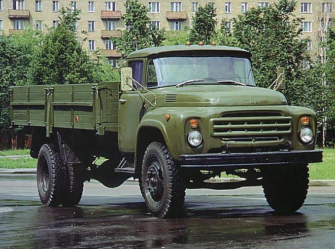 永不停歇的红色铁蹄，这些苏联老式军车，至今仍在部分国家服役 - 15