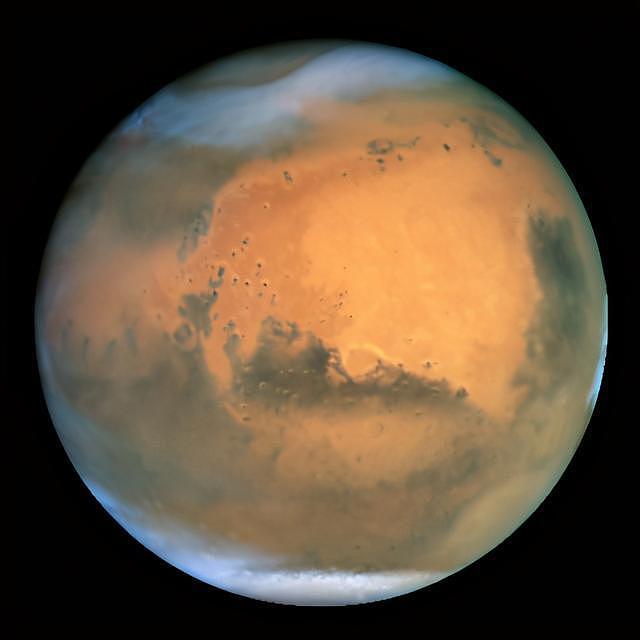 10太阳系成员图片集-火星 - 2