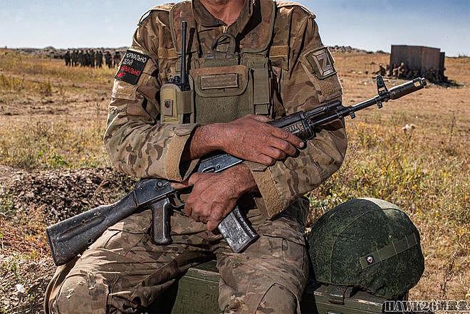解读：卡拉什尼科夫公司摄影展 俄军前线士兵如何改装自己的武器 - 12