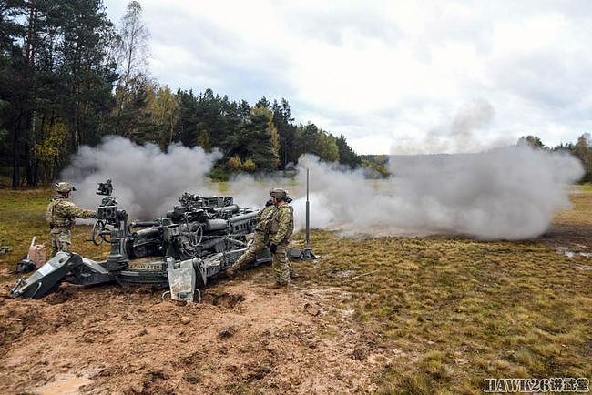 美军在德国进行榴弹炮直射训练 两种火炮轮番上阵 战争之王怒吼 - 12