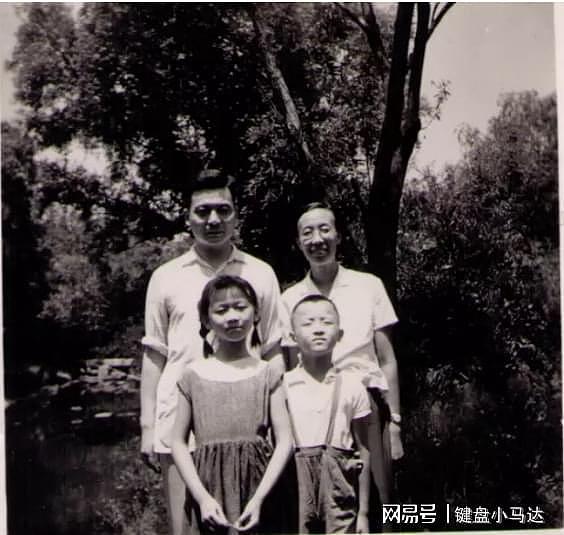 71年杨振宁收到邓稼先的一封信，五十年后回应说：我懂你的意思了 - 7