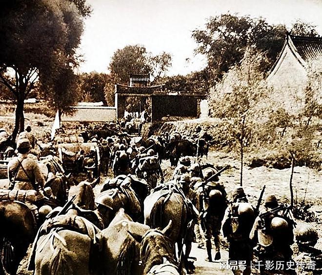 日军放火烧洞，连小孩子也不放过，游击队的做法令人解气 - 1
