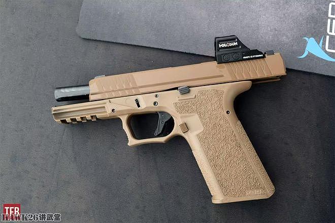 Polymer80公司展示全系列手枪 五种颜色 螺纹枪管 用户可灵活选择 - 6