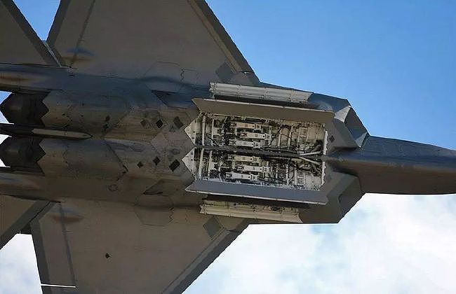 美军的F-22猛禽战斗机隐身效果有多厉害？ - 13