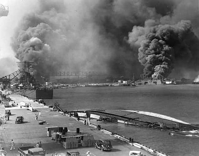 21张珍珠港事件后的老照片，开启美国人必须永远记住的，耻辱之日 - 12
