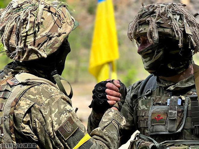 乌克兰国土防卫军发布宣传照 使用美国M14步枪 誓言驱逐侵略军 - 4