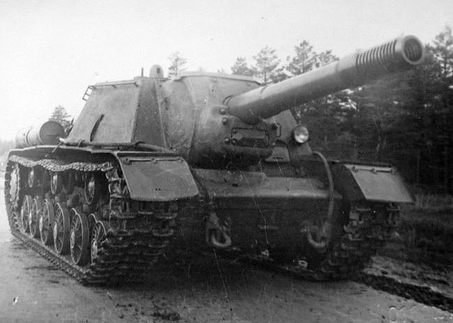 战场上可靠的达瓦里希！榴弹炮摧毁一切的SU-152自行火炮 - 6