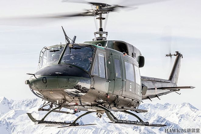 奥地利陆军航空兵山区起降训练 模拟救援阿尔卑斯山区的遇险者 - 8