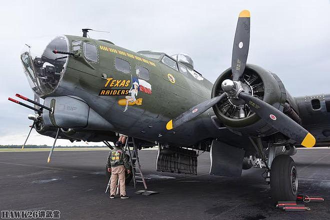 美国航空摄影师发布B-17珍贵照片 纪念11月12日因空中相撞坠毁 - 3
