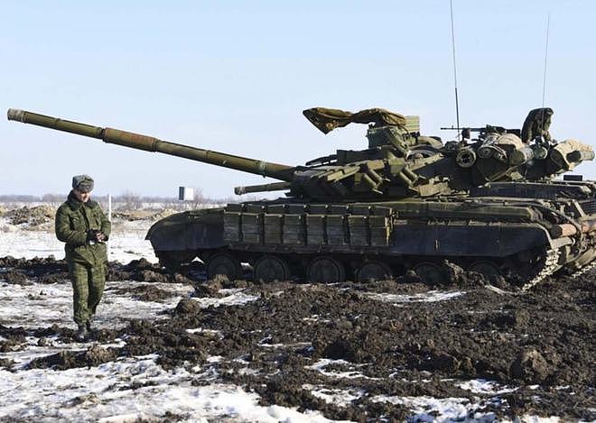 瞠目结舌！俄军BMO-T“战斗要塞”被摧毁，重型装甲车走向没落？ - 3