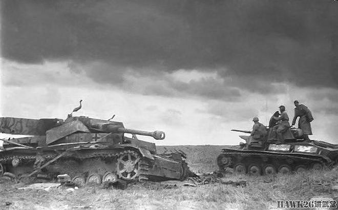 图说：苏联T-70轻型坦克 配备两台汽车发动机 意外成为制胜法宝 - 13