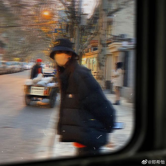 郑希怡给上海网友送菜 | 她是我们心甘情愿叫一声“姐姐”的女人 - 36