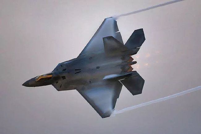 美军的F-22猛禽战斗机隐身效果有多厉害？ - 10