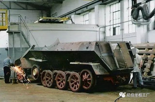 装甲大驼鹿：Sdkfz 8 DB10装甲型实车小赏析 - 15