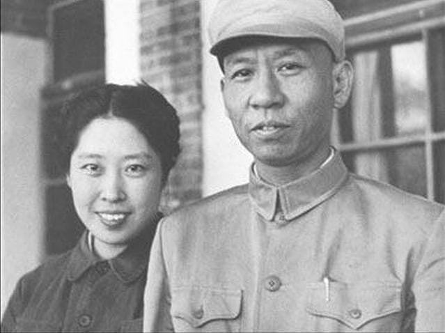 1983年，王光美到毛主席故居参观，临走时一句话道尽一生赤诚 - 8