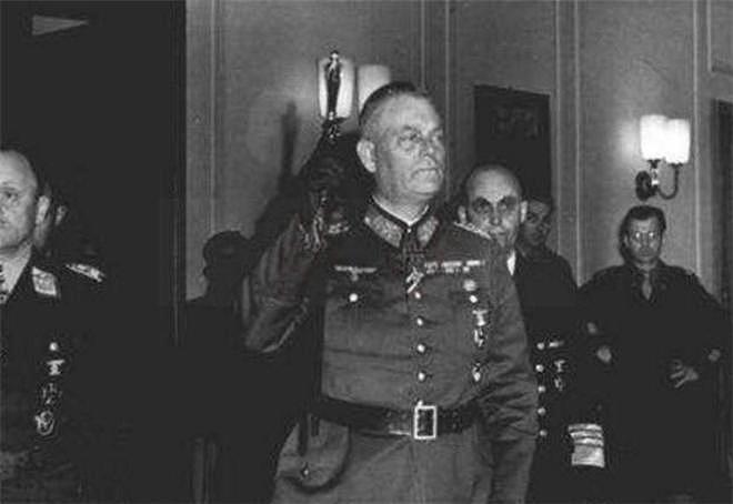 代表纳粹签署投降书的三名将军结局如何？1945年5月7日德国投降 - 9