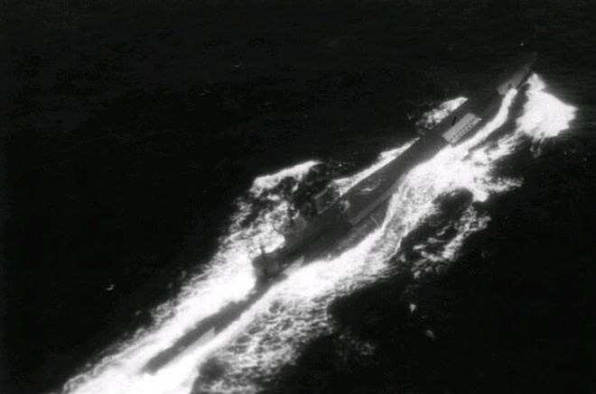 二战时期的德国U型潜艇究竟有多先进？1943年5月19日袖珍潜艇出动 - 8