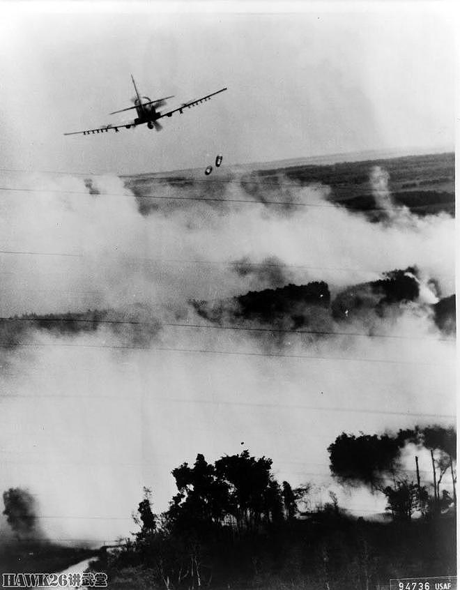 A-1“天袭者”太空时代的异类 低速攻击机在越南战场发挥独特价值 - 12