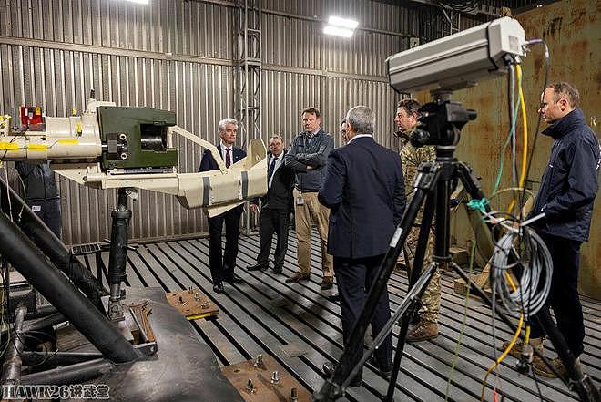 英国国防部采购部长访问德国莱茵金属公司“挑战者3”正在测试 - 11