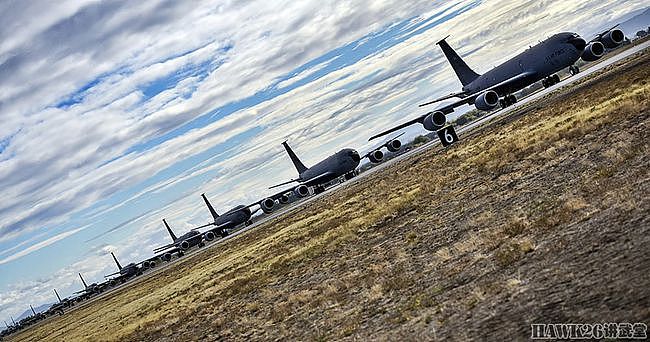 美国空军20架KC-135加油机“大象漫步”场面太大根本无法拍全 - 4