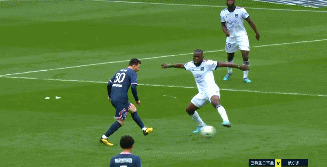 巴黎球迷怒了：梅西触球，漫天狂嘘！姆巴佩破门，起立鼓掌 - 5