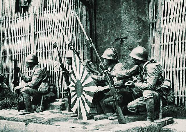 1939年，一支败军突出重围，半路见到一桩惨案，返回灭掉一队日军 - 5