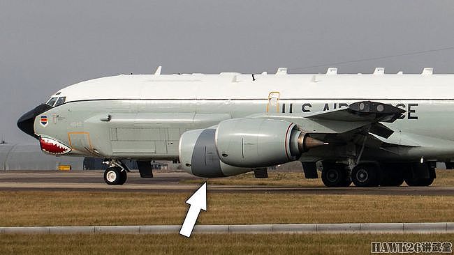 美军RC-135U侦察机着陆受损后 换装加油机蒙皮 十天后再次出击 - 1