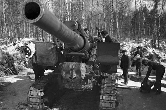 钢铁同志的攻城锤，苏联的火炮怪物，凶悍绝伦的B-4重型榴弹炮 - 5