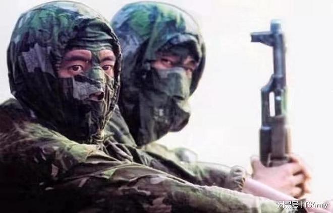 对越自卫反击战期间，解放军侦察兵的十件主要装备 - 4