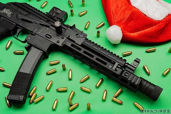 美国枪械企业圣诞宣传图欣赏：良莠不齐差距大 老牌企业展现实力 - 3