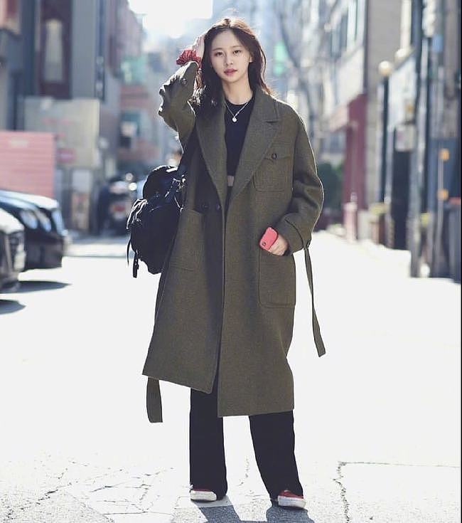 中日韩大衣穿搭分析，各有各的特色，风格不同都好有气质 - 9