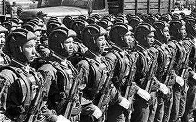 1981年，邓公在华北搞的“大动作”，成了百万大裁军的发令枪 - 8