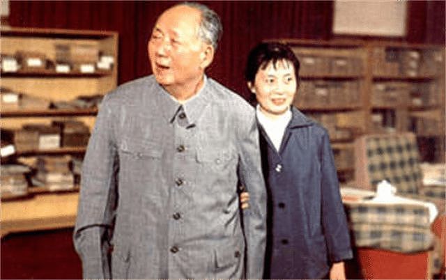 张玉凤透露毛主席最后一年的生活：他非常孤独，经常一个人掉泪 - 4