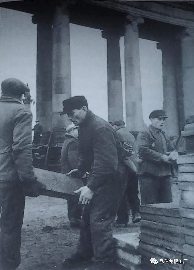 魔窟街垒：柏林战役期间的反坦克工事 - 16