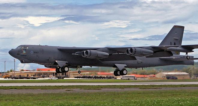 “强行续命”！美国空军为B-52换装F130发动机，要飞行100年？ - 4