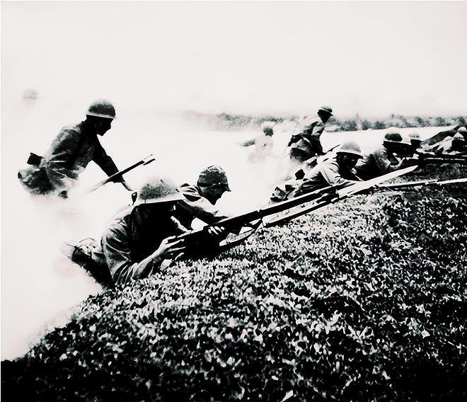 1938年，一个团遭遇日军精锐，危急之际天降异象，瞬间反败为胜 - 3