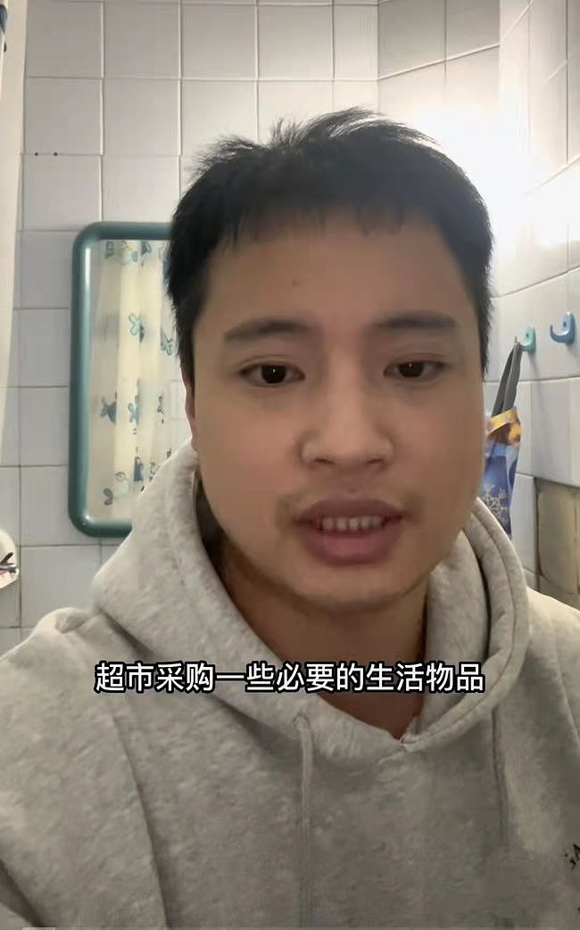 中国脱口秀演员乌克兰遭枪击追杀！子弹从耳边飞过，同伴吓哭走散 - 4