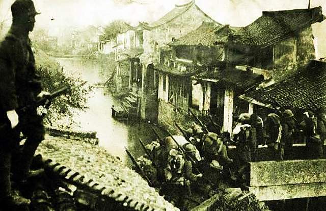 1938年，日本军曹到镇上敲诈被杀，引发一桩血案 - 2