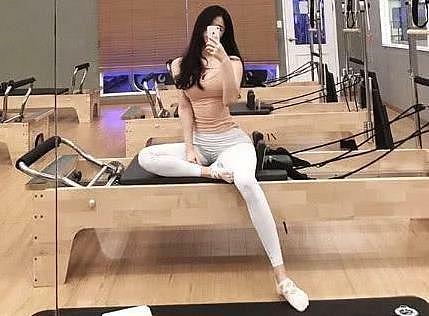 韩国美女钟情瑜伽训练，身材婀娜，皮肤光滑充满弹性 - 2