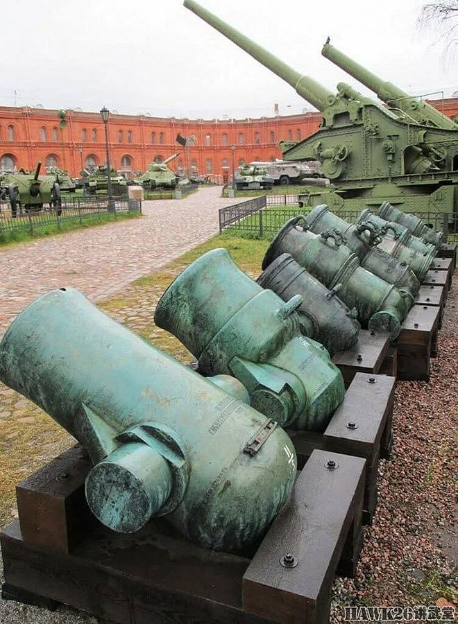 俄罗斯炮兵博物馆开辟新展区 青铜臼炮成为主角 其中不乏大师作品 - 9