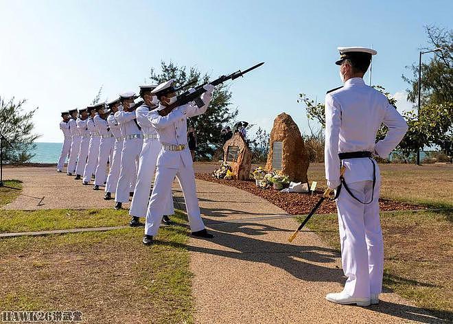 日本海上自卫队在澳大利亚纪念二战沉没潜艇 仪仗队现场鸣枪致敬 - 9