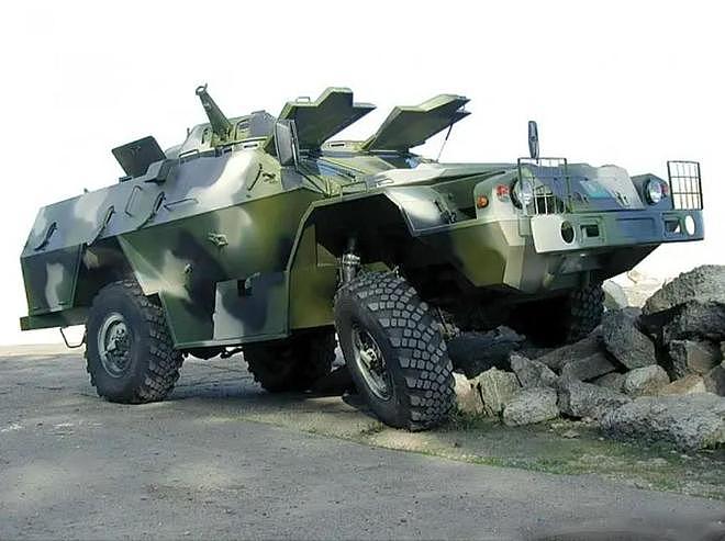 俄罗斯14大现役军用车辆总览，个个都有着“俄式粗犷”的外观 - 20