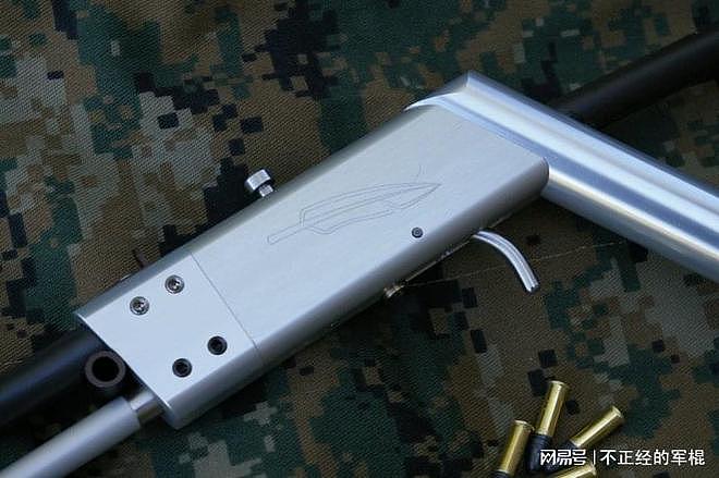 Pack Rifle生存步枪：自带手电筒、能当鱼竿用的生存步枪 - 6