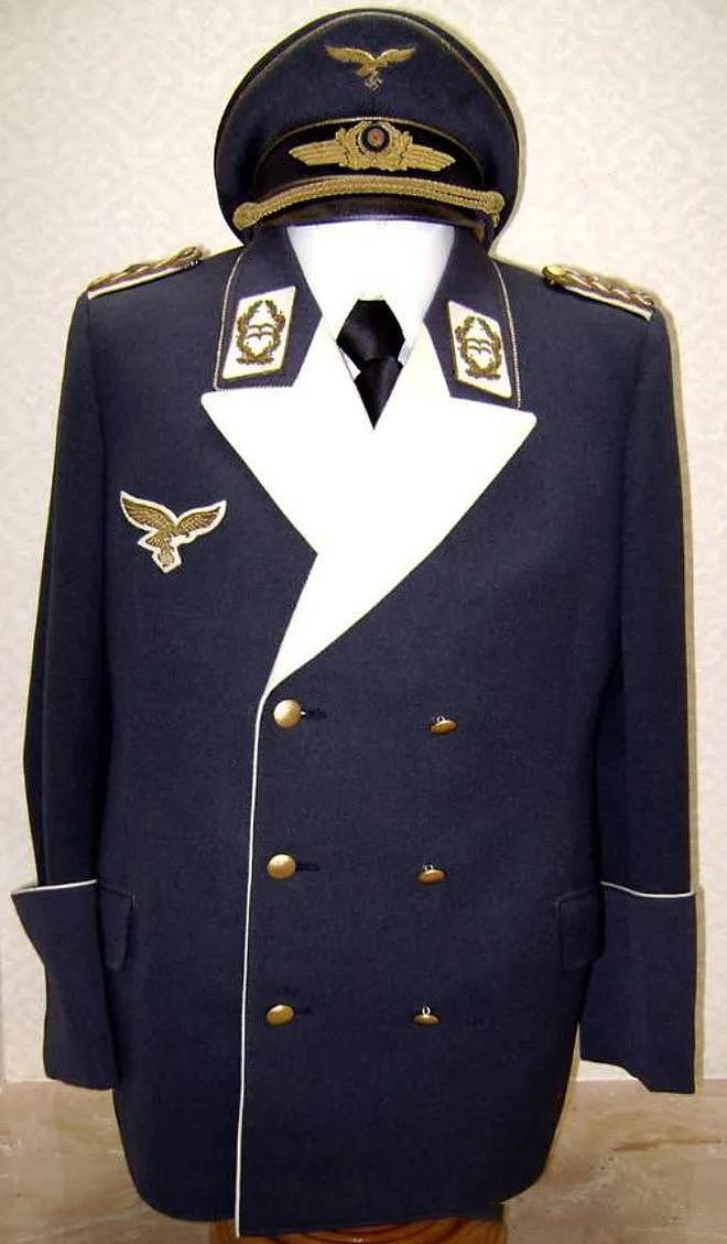 二战德军14款最帅气的制服，普鲁士风格到现在都不过时 - 8