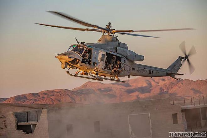 捷克接收首批AH-1Z“蝰蛇”武装直升机 美制武器打开东欧的大门 - 14