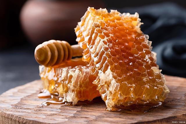 喝蜂蜜能促进肝脏修复吗？不仅如此，这些食物也有作用 - 1