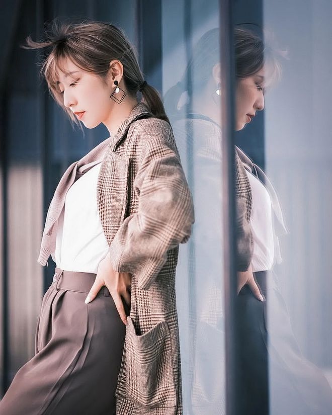 文艺范：中国台湾摄影师阿潘 用电影构图塑造亚洲女性别样风情 - 2
