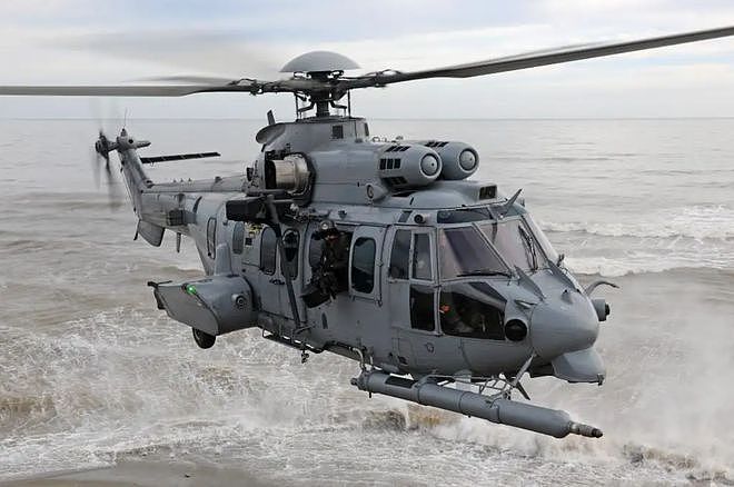 盘点世界十大性能最优秀的军用运输直升机 - 39