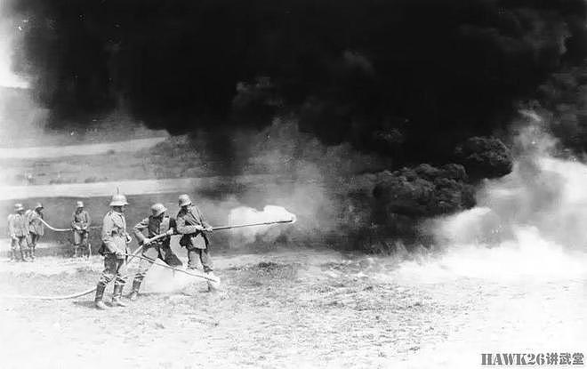 第一次世界大战中 德军使用的火焰喷射器 令人毛骨悚然的恐怖武器 - 2